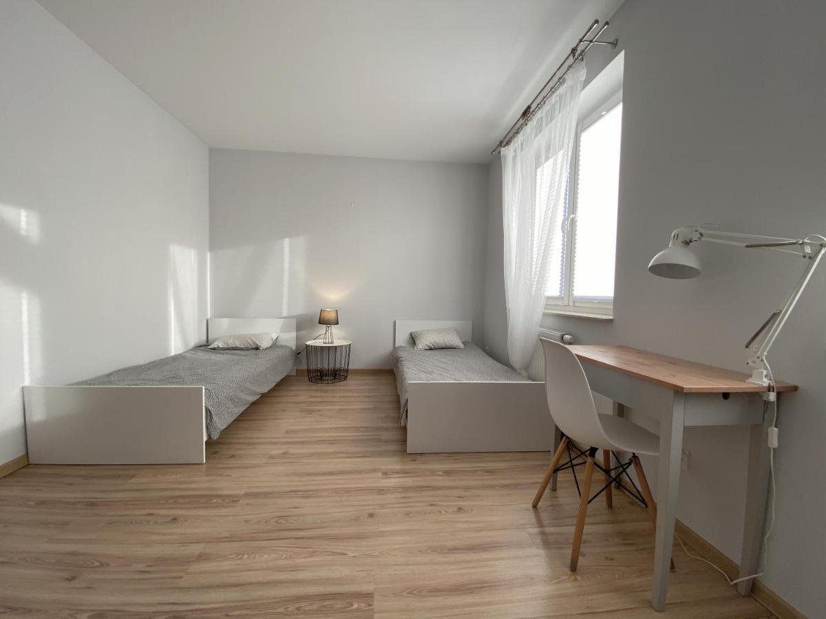 Easy Apartamenty Rzeszow Ngoại thất bức ảnh
