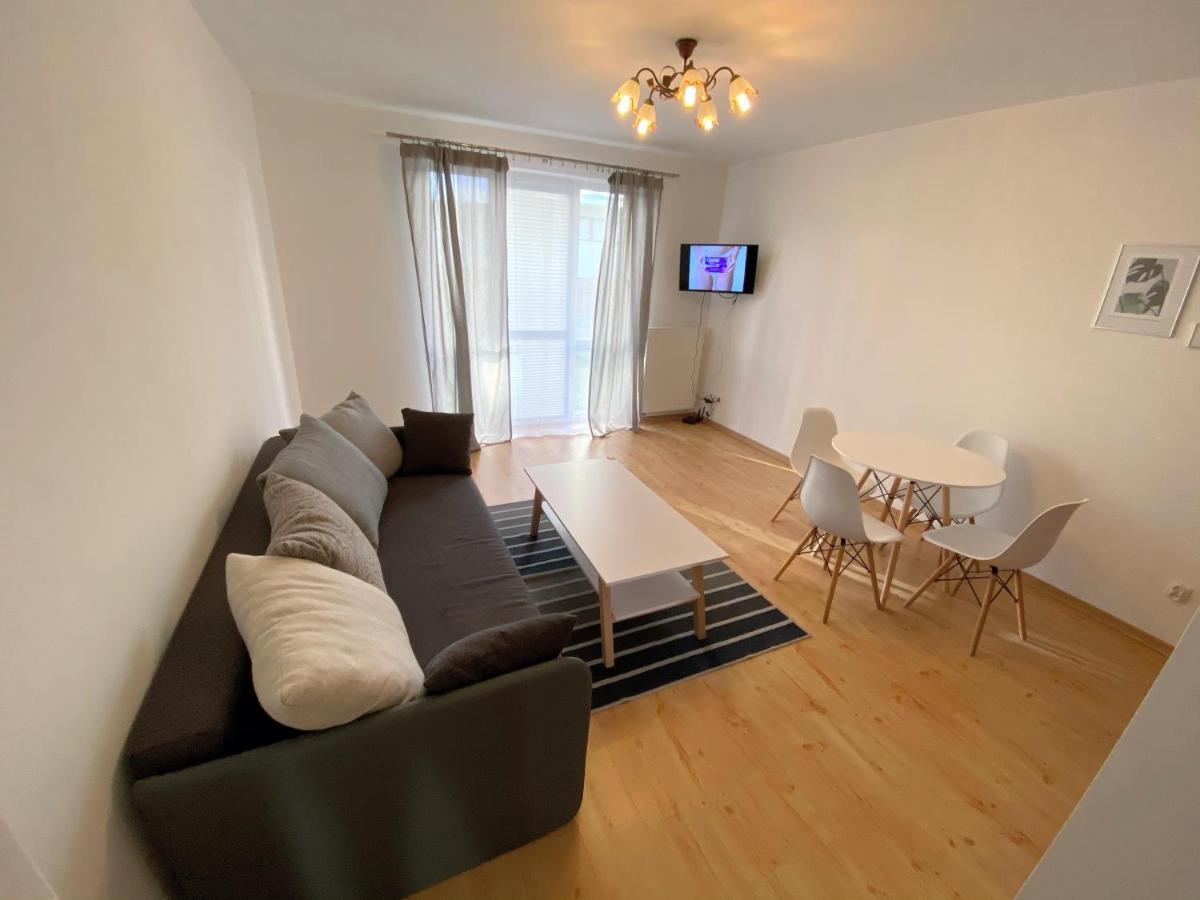 Easy Apartamenty Rzeszow Ngoại thất bức ảnh